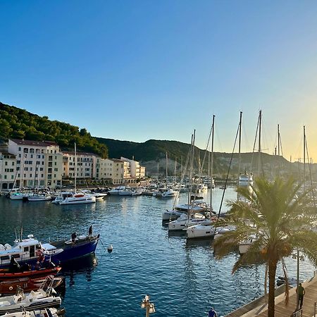 Joli T3 Sur Le Port De Bonifacio Avec Vue Mer Dış mekan fotoğraf